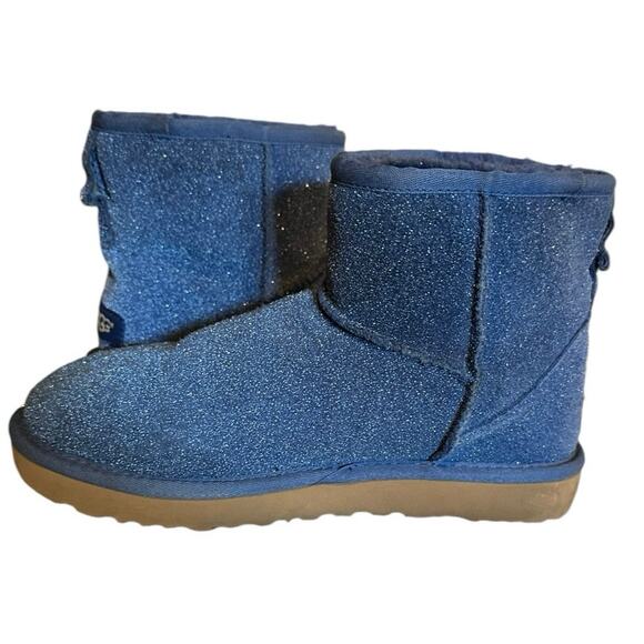 UGG MINI BOOTS - Picture 9 of 12